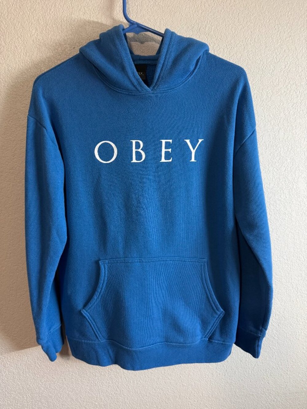 Men's Obey Blue Logo Pullover Hoodie Size Medium